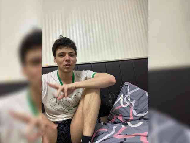 zaebokroom999 webcam