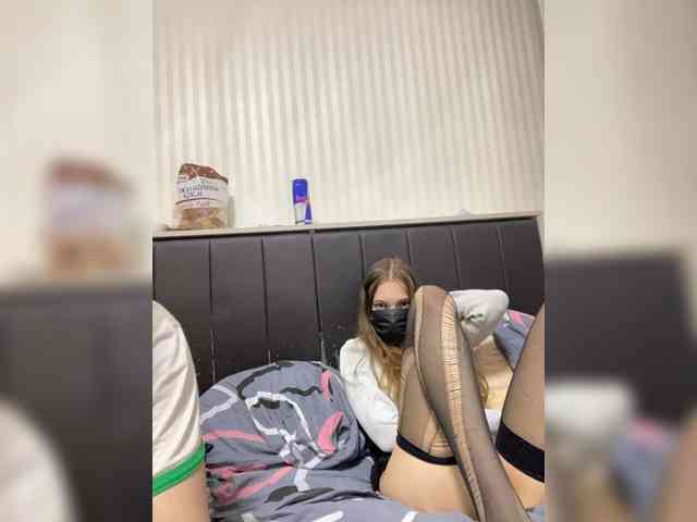 Modella: zaebokroom999