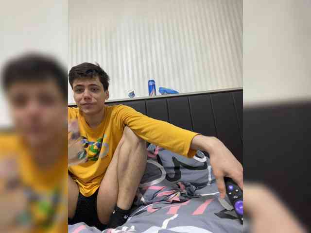 zaebokroom999 webcam