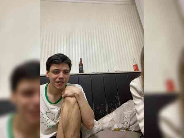 zaebokroom999 webcam