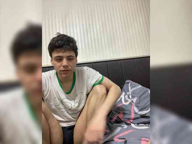 zaebokroom999 webcam