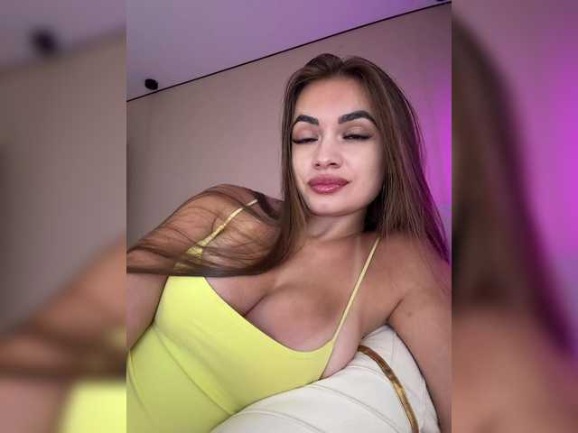 booklife live sex