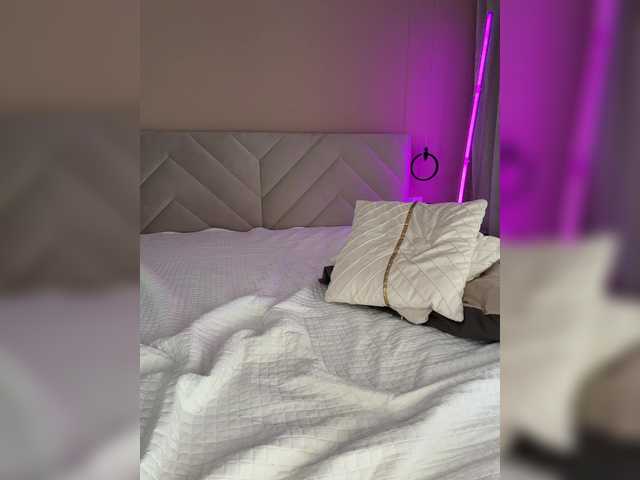 __-__-__