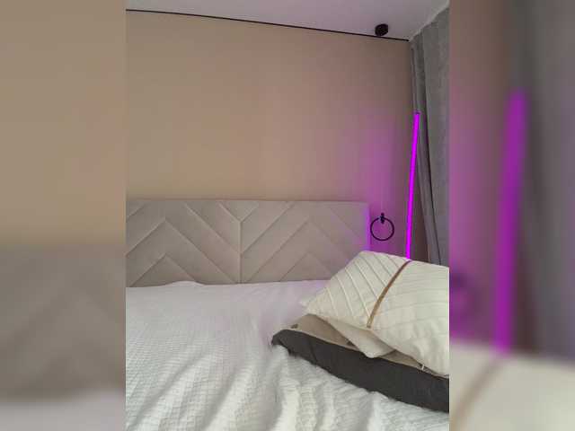__-__-__