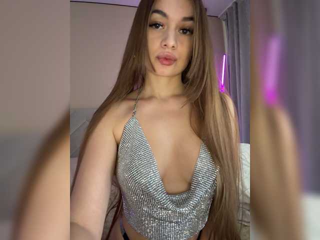 kinogolora live cam on BongaCams