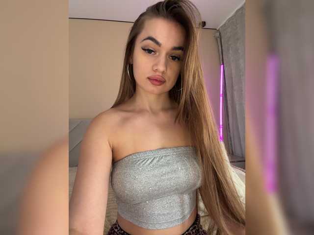 kinogolora, live now on BongaCams