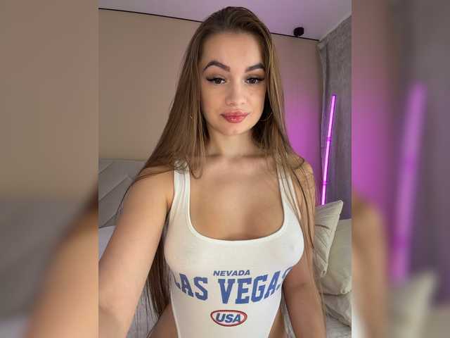 kinogolora live cam on BongaCams