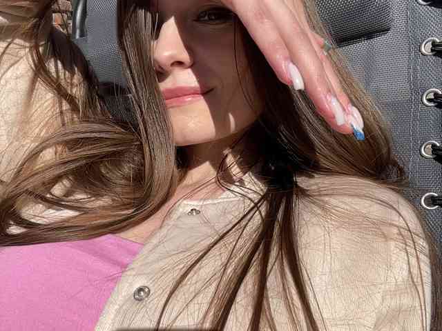 Модель: -_-_--------