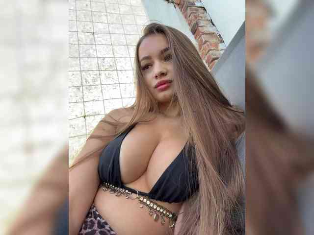 bookonlinefree Sex Cam Show