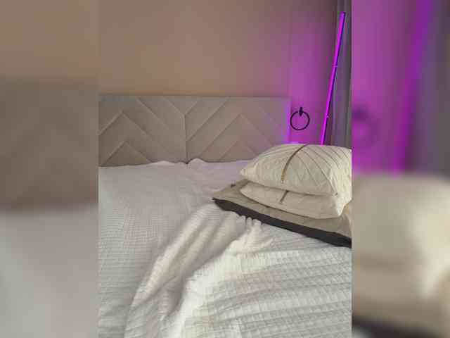 __-__-__ webcam