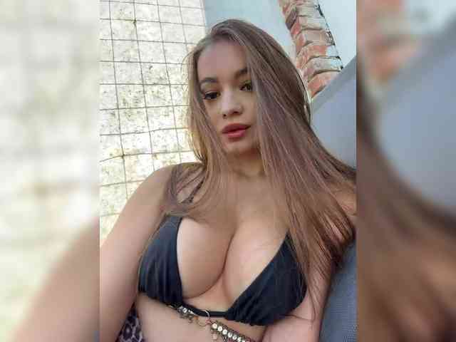 bookonlinefree Sex Cam Show
