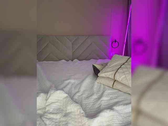 __-__-__ webcam