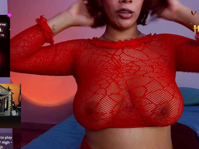 mishellcollins live cam on BongaCams