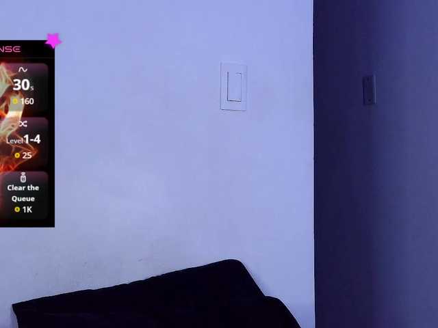 mishellcollins live webcam show