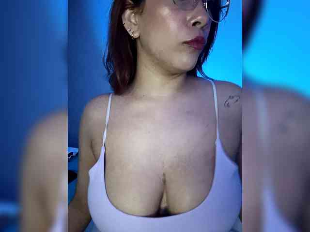 mishellcollins webcam