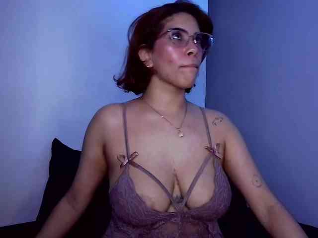 mishellcollins webcam