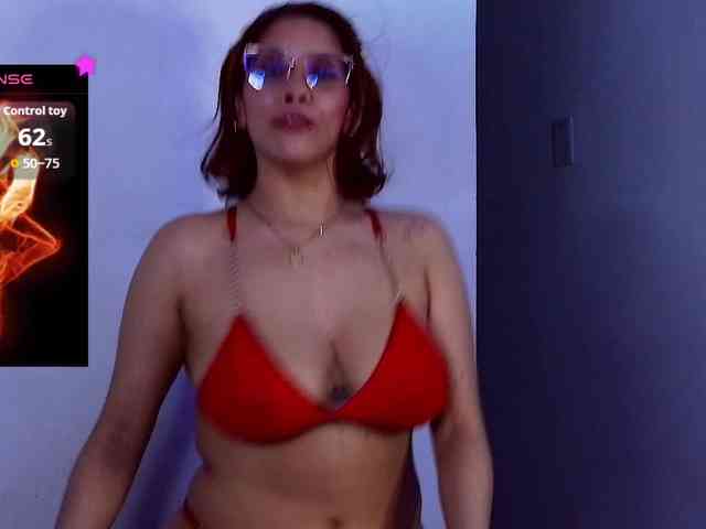 mishellcollins webcam