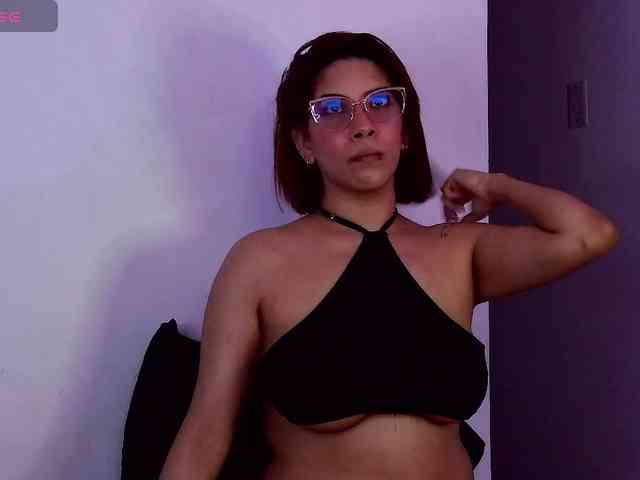 mishellcollins webcam