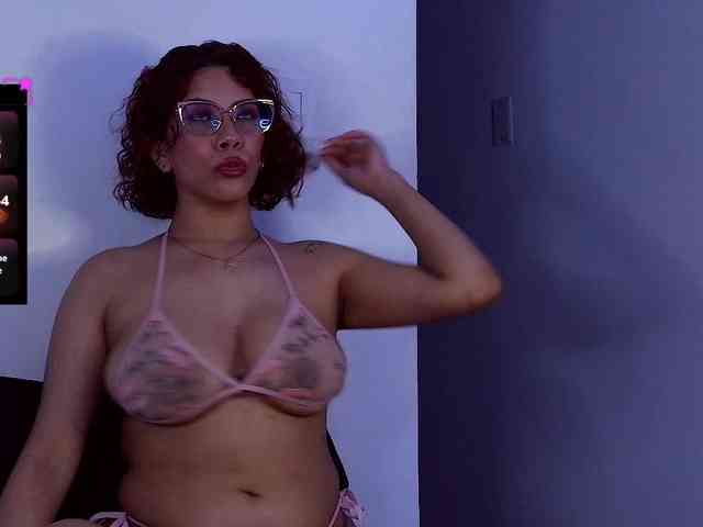 mishellcollins webcam