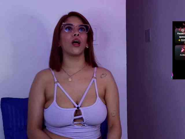 mishellcollins webcam