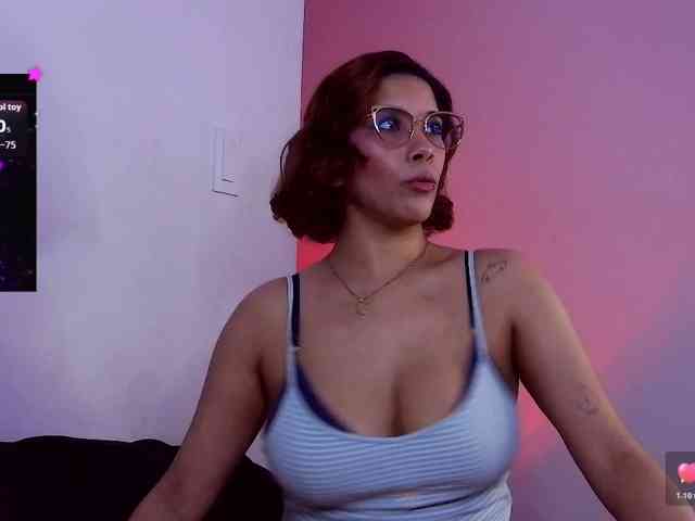 mishellcollins webcam