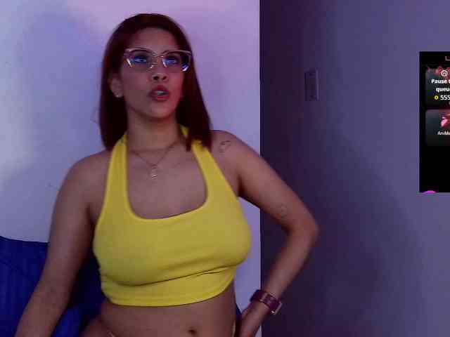 mishellcollins webcam