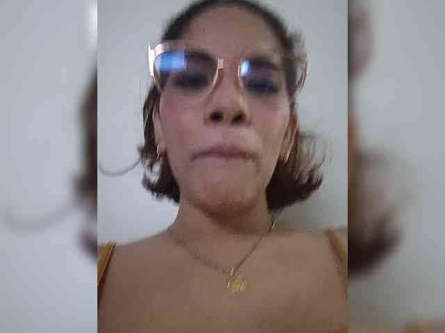 mishellcollins webcam