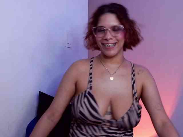 mishellcollins webcam