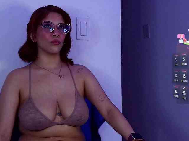 mishellcollins webcam