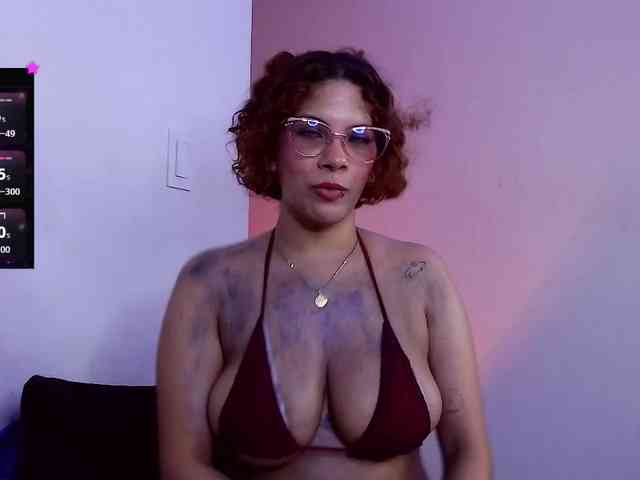 mishellcollins webcam