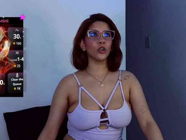 Mishellcollins's cam show statistics and live stream