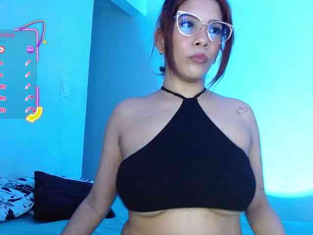 mishellcollins webcam