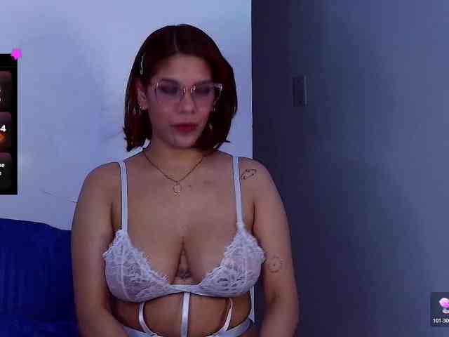 mishellcollins webcam