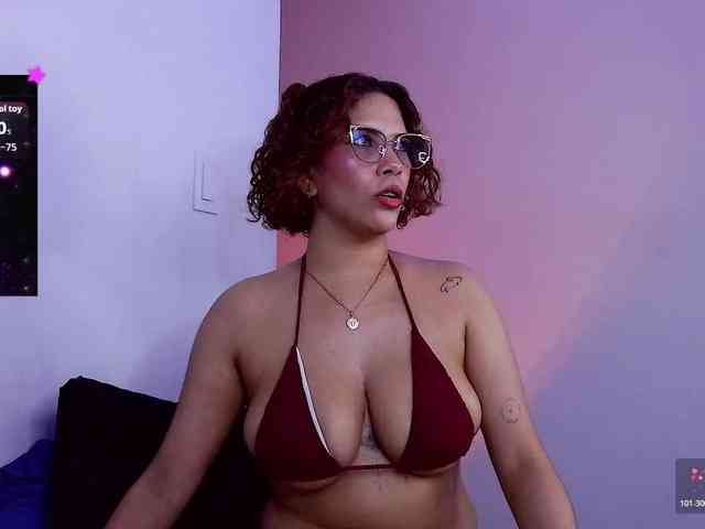 mishellcollins webcam