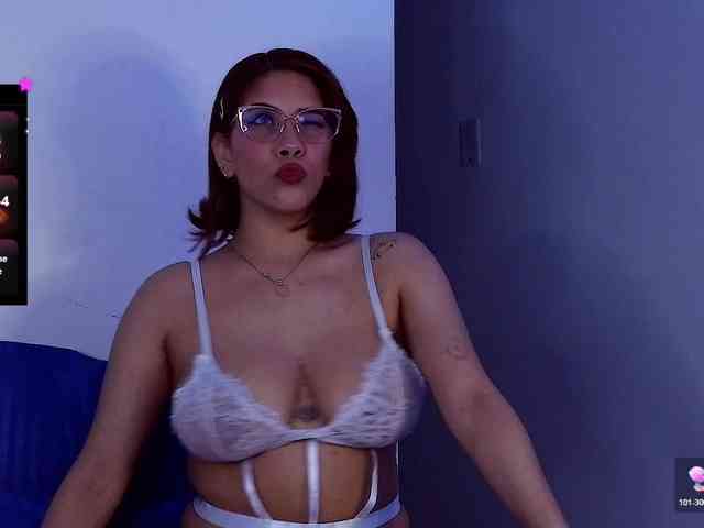 mishellcollins webcam