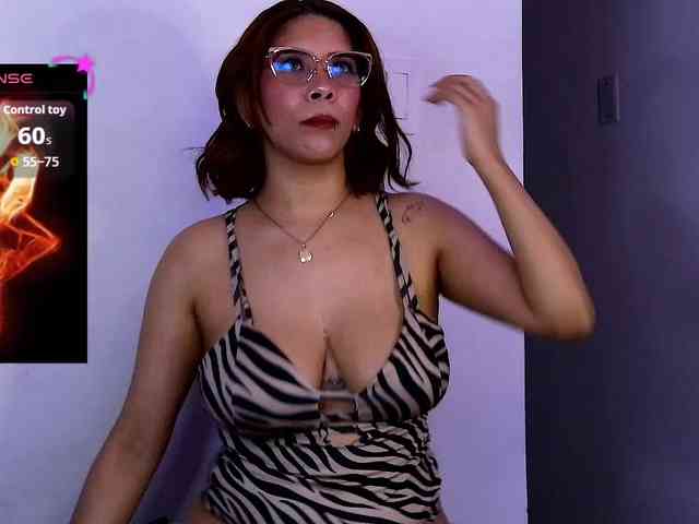 mishellcollins webcam