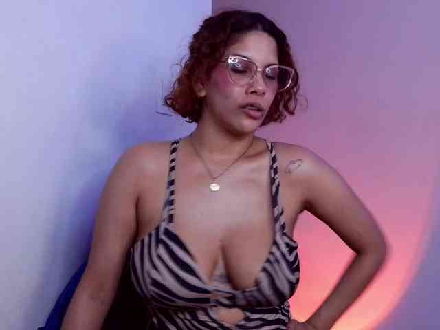 mishellcollins webcam