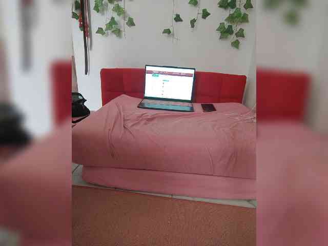 AngelicAnya webcam