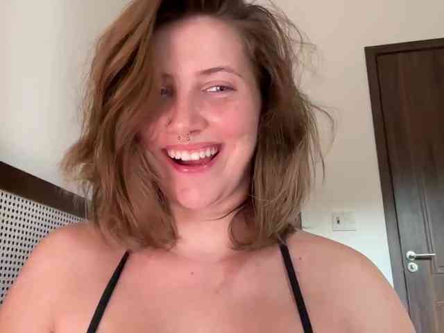 EzheVika webcam
