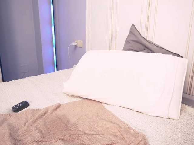 new1dee live cam on BongaCams