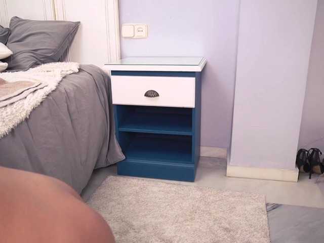 new1dee live cam on BongaCams