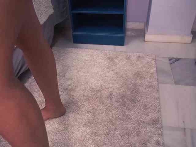 new1dee webcam