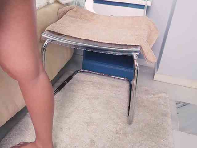 new1dee webcam