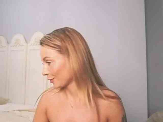new1dee webcam