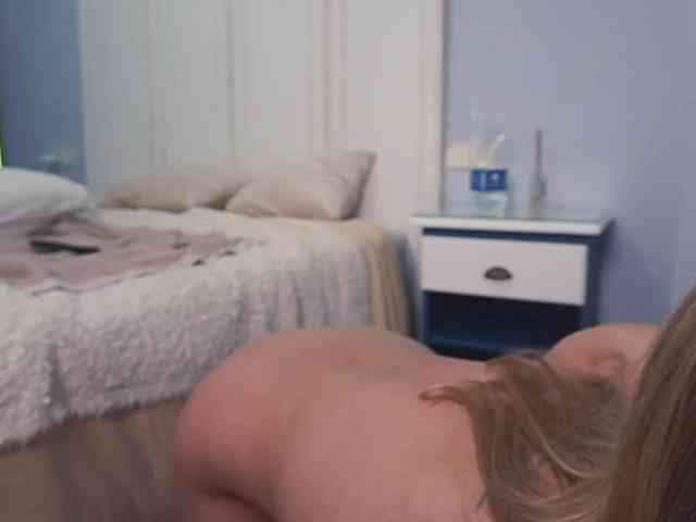 new1dee webcam
