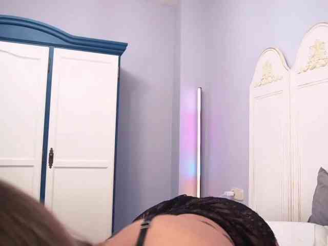 new1dee Sex Cam Show