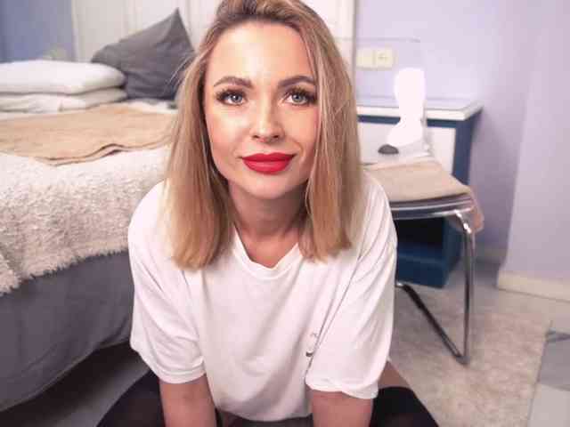 new1dee webcam