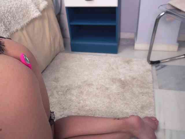 new1dee webcam