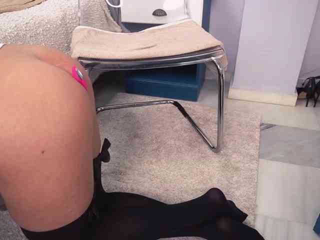 new1dee Sex Cam Show