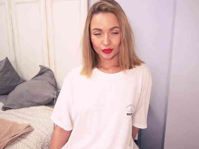 new1dee webcam